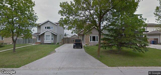 Larawan ng 42 Hearthwood Grove sa Winnipeg, Manitoba