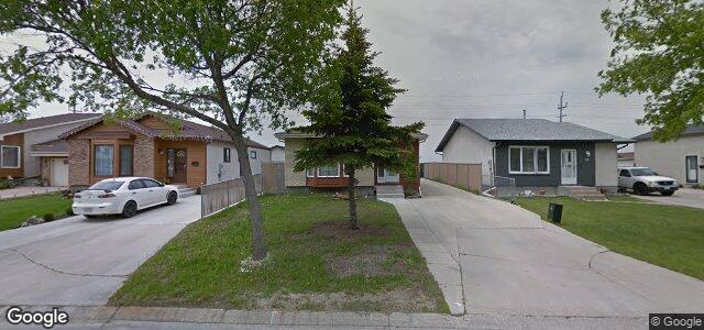 Larawan ng 46 Pinetree Crescent sa Winnipeg, Manitoba