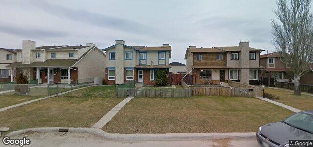 Larawan ng 477 Murray Avenue sa Winnipeg, Manitoba