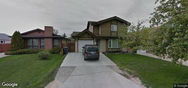 Larawan ng 48 William Whiteway Bay sa Winnipeg, Manitoba