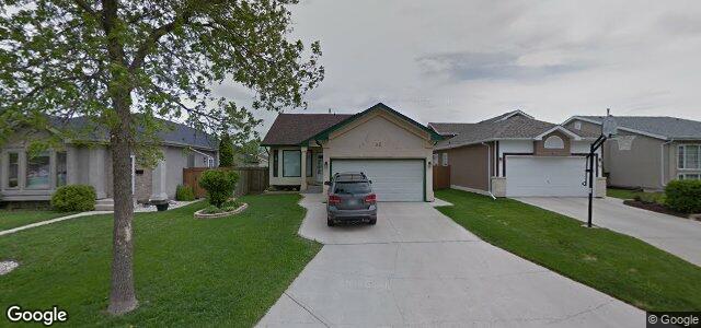 Larawan ng 52 Shalimar Crescent sa Winnipeg, Manitoba