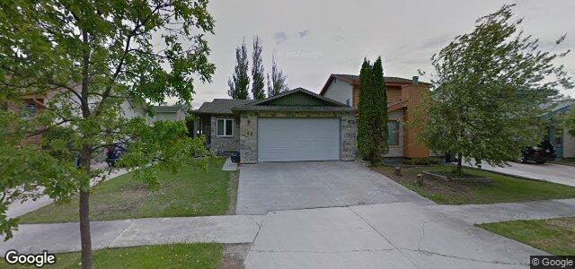 Larawan ng 53 Hearthwood Grove sa Winnipeg, Manitoba