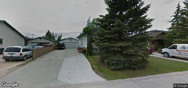 Larawan ng 54 Red River Boulevard W sa Winnipeg, Manitoba