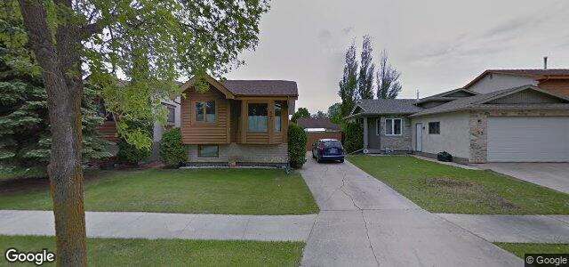 Larawan ng 57 Hearthwood Grove sa Winnipeg, Manitoba