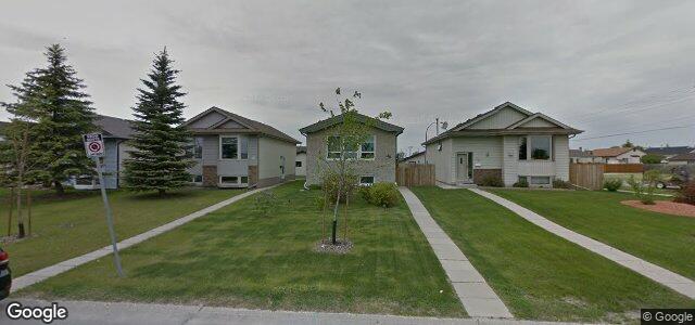 Larawan ng 60 Red Maple Road sa Winnipeg, Manitoba