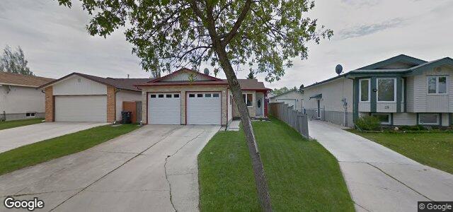 Larawan ng 63 Pinetree Crescent sa Winnipeg, Manitoba