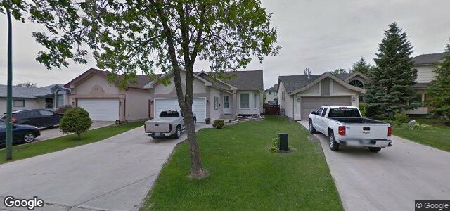 Larawan ng 63 Shalimar Crescent sa Winnipeg, Manitoba