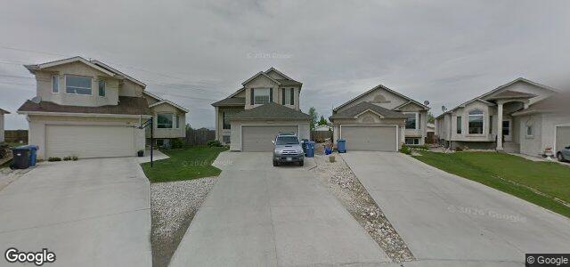 Photo of 64 Ben Hewak Bay in Winnipeg, Manitoba