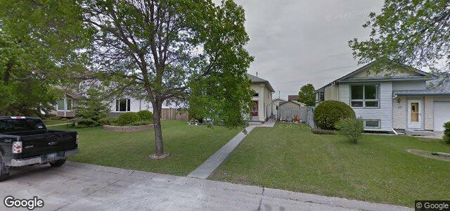 Larawan ng 66 Hearthwood Grove sa Winnipeg, Manitoba