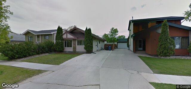 Larawan ng 69 Hearthwood Grove sa Winnipeg, Manitoba