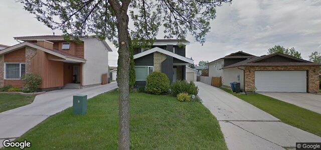 Larawan ng 7 Spruce Thicket Walk sa Winnipeg, Manitoba