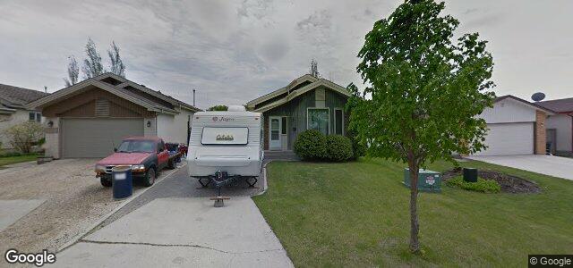 Larawan ng 71 Pinetree Crescent sa Winnipeg, Manitoba
