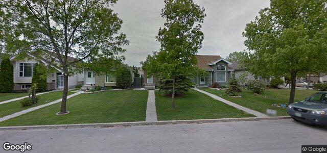 Photo of 72 Maplegrove Road in Winnipeg, Manitoba