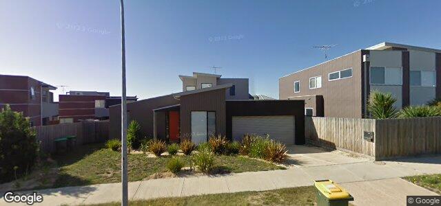 Larawan ng 8 Baden Court sa Winnipeg, Manitoba