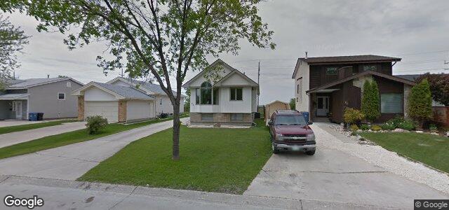 Larawan ng 82 Pinetree Crescent sa Winnipeg, Manitoba