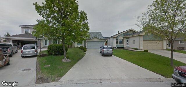 Larawan ng 83 Shalimar Crescent sa Winnipeg, Manitoba
