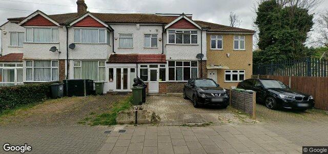 Larawan ng 84 Glencairn Road sa Winnipeg, Manitoba