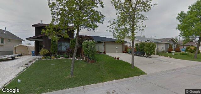 Larawan ng 90 Pinetree Crescent sa Winnipeg, Manitoba