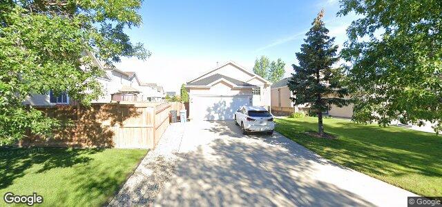 Larawan ng 98 Riverwest Road sa Winnipeg, Manitoba