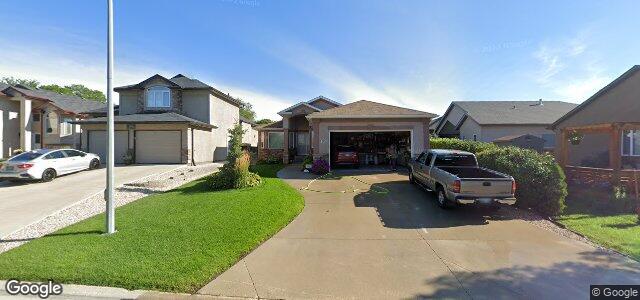 Larawan ng 130 Mcbeth Grove sa Winnipeg, Manitoba