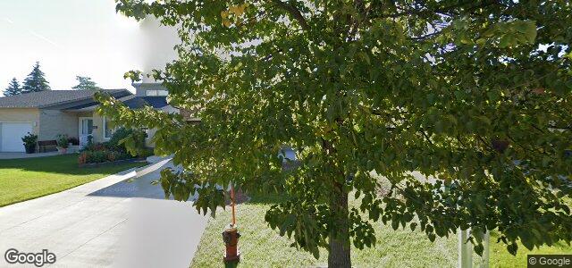 Larawan ng 14 Sandalwood Crescent sa Winnipeg, Manitoba