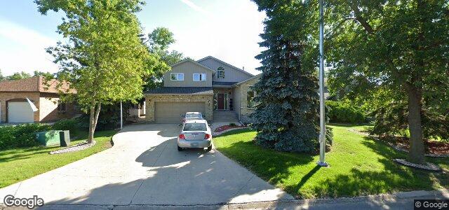 Larawan ng 15 Summerview Lane sa Winnipeg, Manitoba