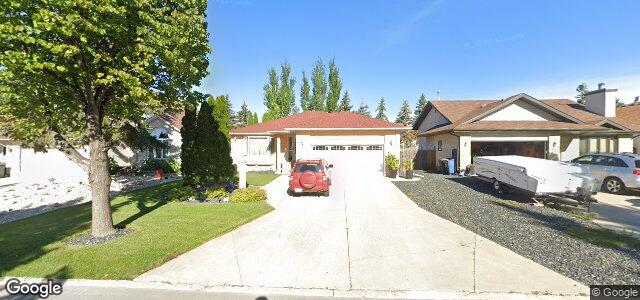 Larawan ng 19 Sandalwood Crescent sa Winnipeg, Manitoba