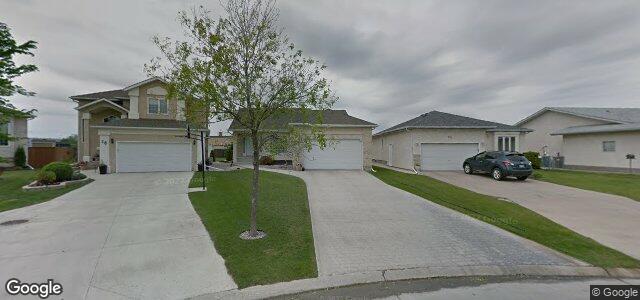 Larawan ng 24 Meadowcrest Bay sa Winnipeg, Manitoba