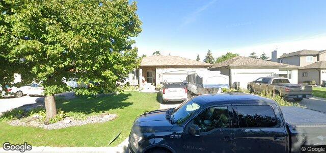 Larawan ng 31 Sandalwood Crescent sa Winnipeg, Manitoba
