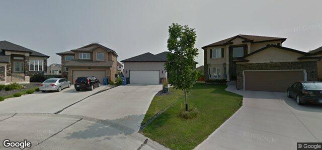Larawan ng 31 Standish Place sa Winnipeg, Manitoba