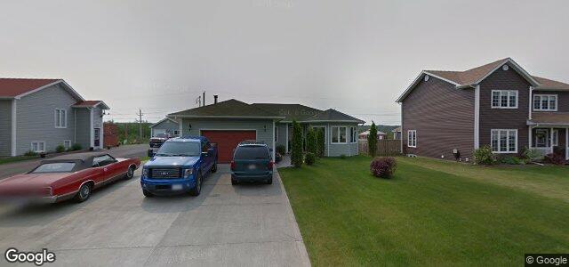Larawan ng 8 Harmsworth Drive sa Winnipeg, Manitoba