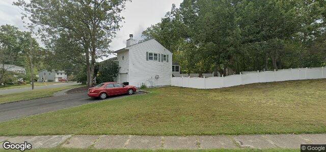 Larawan ng 125 Lewis Street sa Winnipeg, Manitoba