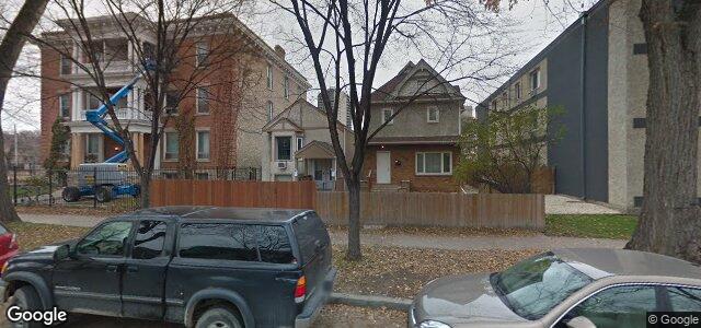 Larawan ng 137 River Avenue sa Winnipeg, Manitoba