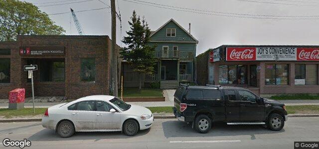 Larawan ng 246 River Avenue sa Winnipeg, Manitoba