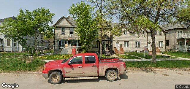Larawan ng 319 Wardlaw Avenue sa Winnipeg, Manitoba
