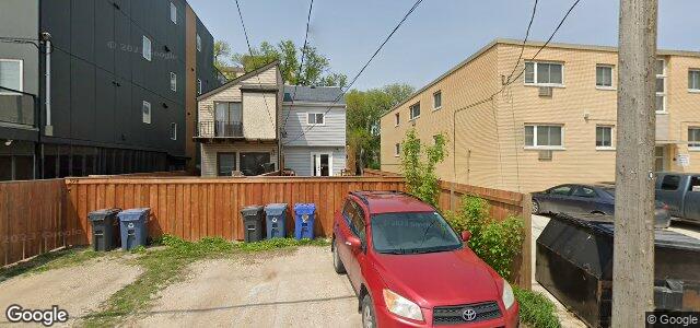 Larawan ng 392 Wardlaw Avenue sa Winnipeg, Manitoba