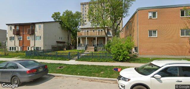 Larawan ng 403 Wardlaw Avenue sa Winnipeg, Manitoba