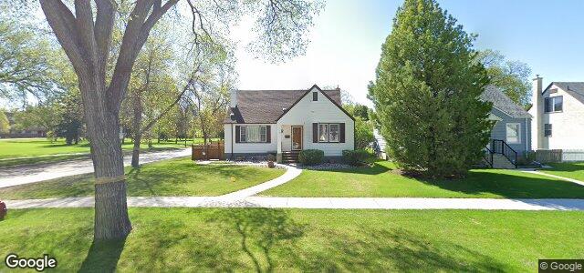 Larawan ng 112 Bartlet Avenue sa Winnipeg, Manitoba
