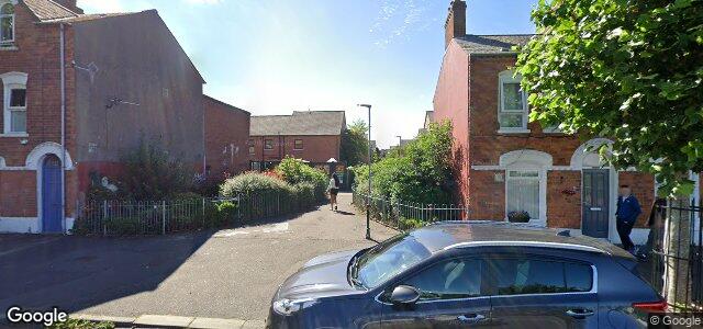 Larawan ng 118 Balfour Avenue sa Winnipeg, Manitoba