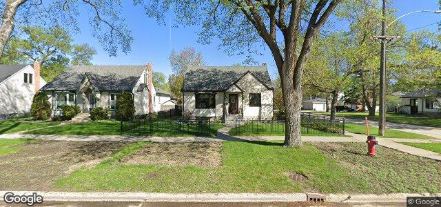 Larawan ng 155 Clare Avenue sa Winnipeg, Manitoba