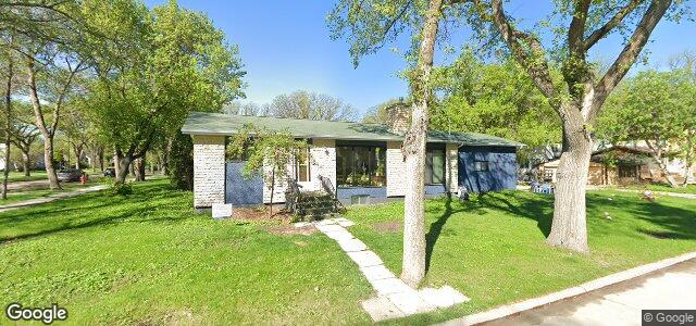 Larawan ng 207 Clare Avenue sa Winnipeg, Manitoba
