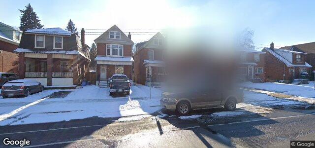 Larawan ng 210 Maplewood Avenue sa Winnipeg, Manitoba