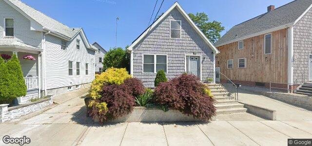 Larawan ng 211 Montgomery Avenue sa Winnipeg, Manitoba