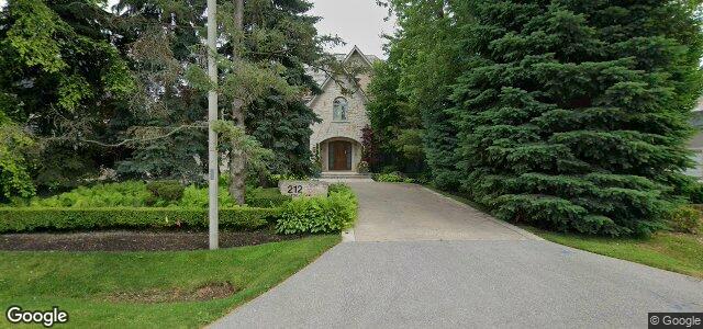 Larawan ng 212 Arnold Avenue sa Winnipeg, Manitoba