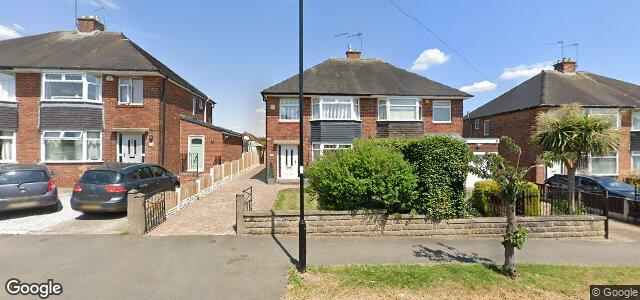 Larawan ng 214 Arnold Avenue sa Winnipeg, Manitoba