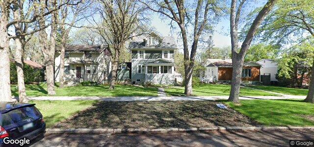 Larawan ng 215 Clare Avenue sa Winnipeg, Manitoba