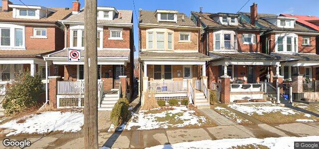 Larawan ng 215 Maplewood Avenue sa Winnipeg, Manitoba