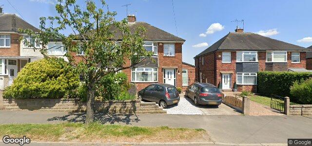 Larawan ng 216 Arnold Avenue sa Winnipeg, Manitoba