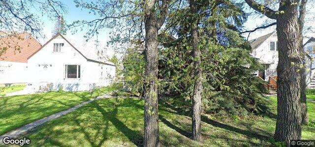 Larawan ng 221 Arnold Avenue sa Winnipeg, Manitoba