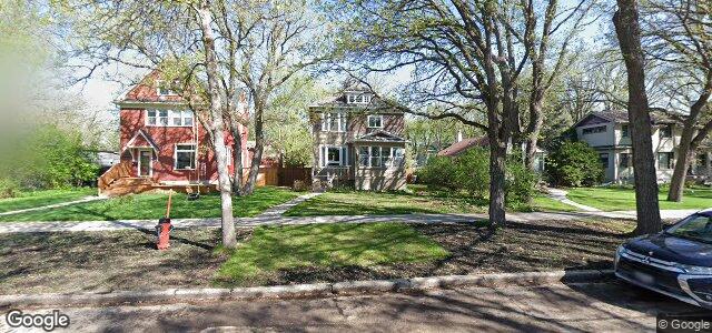 Larawan ng 225 Clare Avenue sa Winnipeg, Manitoba